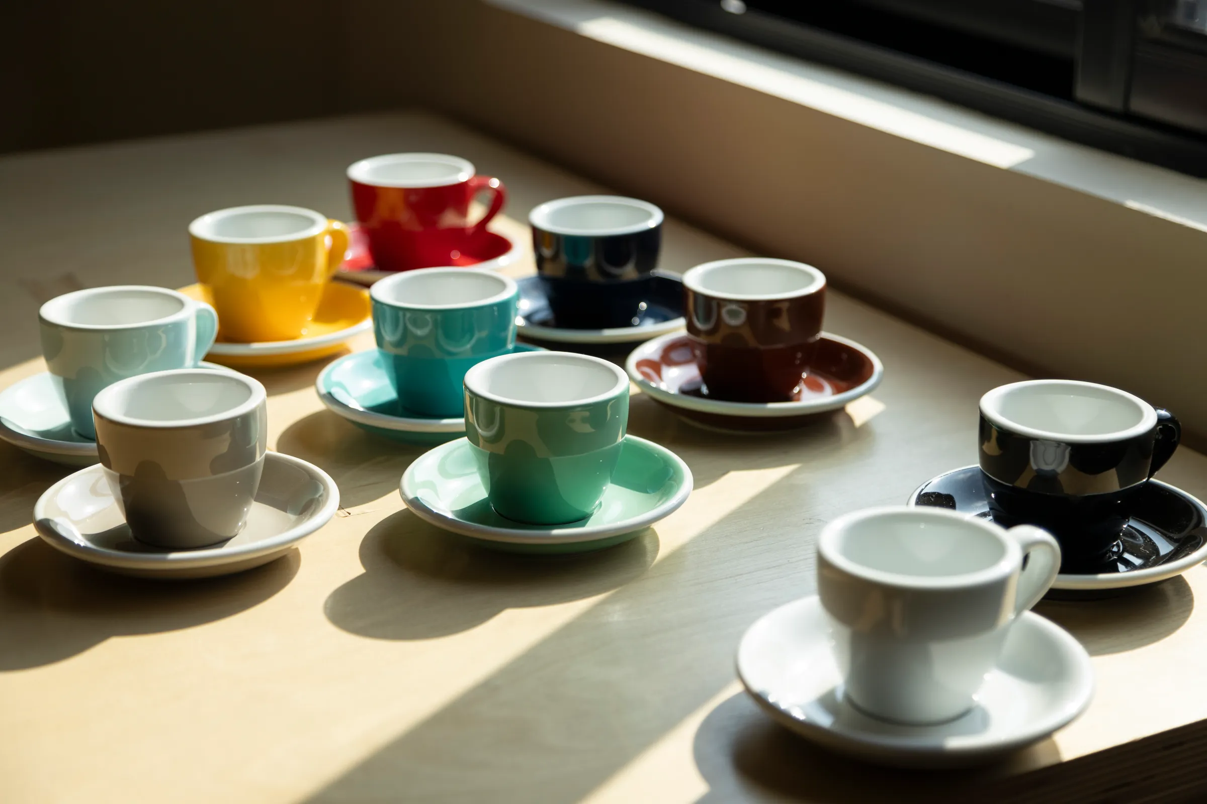 Egg / Set Of One - Regular Colours